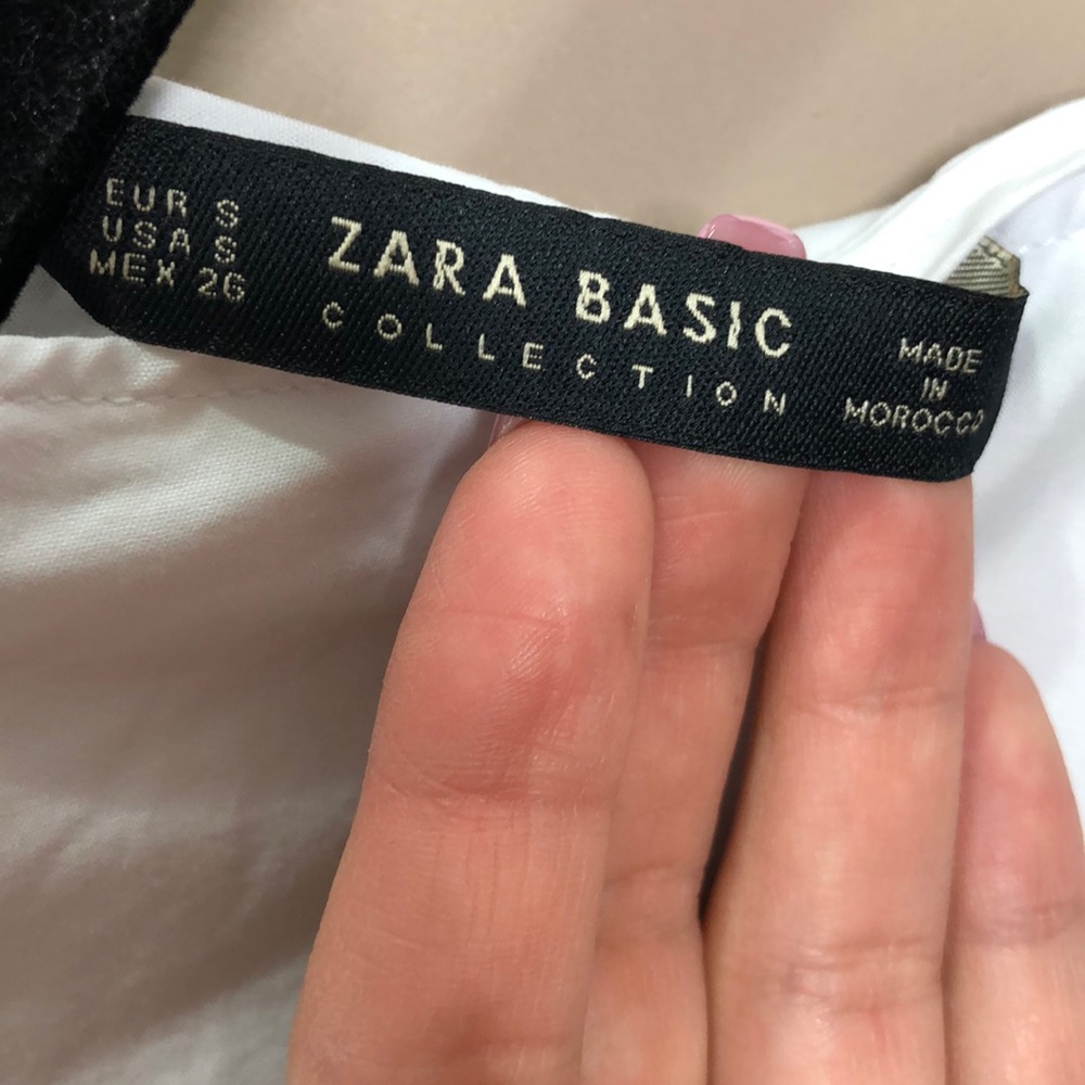 Zara Basic V Cut Ruffle Top - Picture 3 of 4